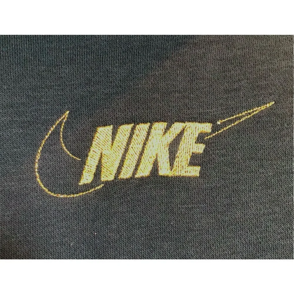 NIKE - NWT 🎉HP🎉Girls Sz M Nike Sportswear Club Fleece Long Sleeve Funnel-Neck